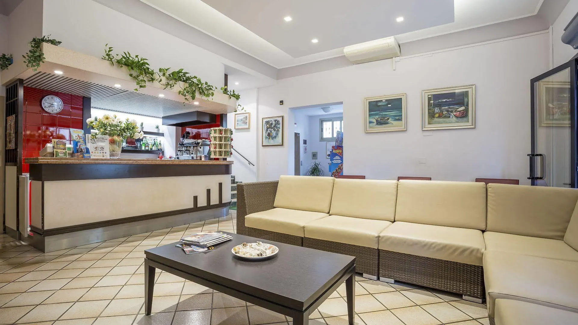 Hotel Dafne Punta Marina
